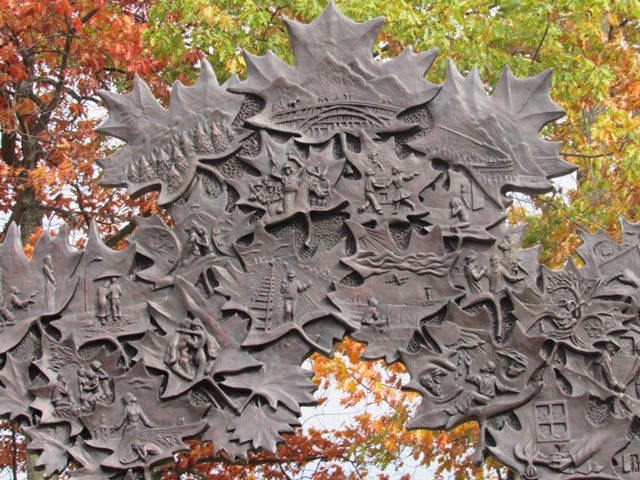 Gordon Lightfoot leaves